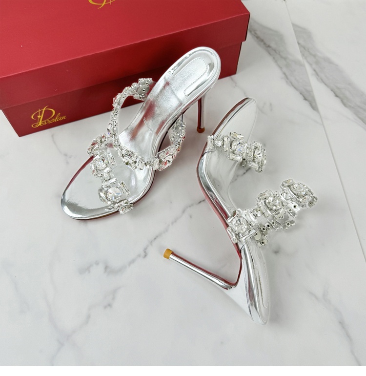 Sandalias de Diamantes para Mu - Women Fashion Nova reseña y precio
