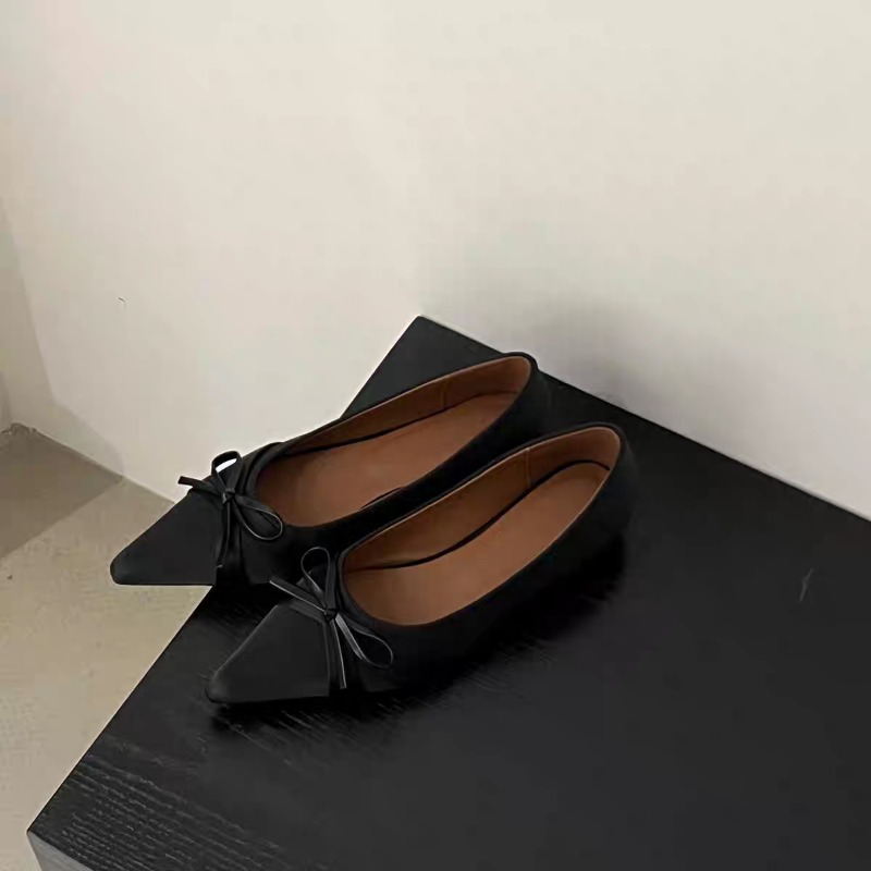 Sandalias Planas Casuales de C - Women Fashion Nova reseña y precio
